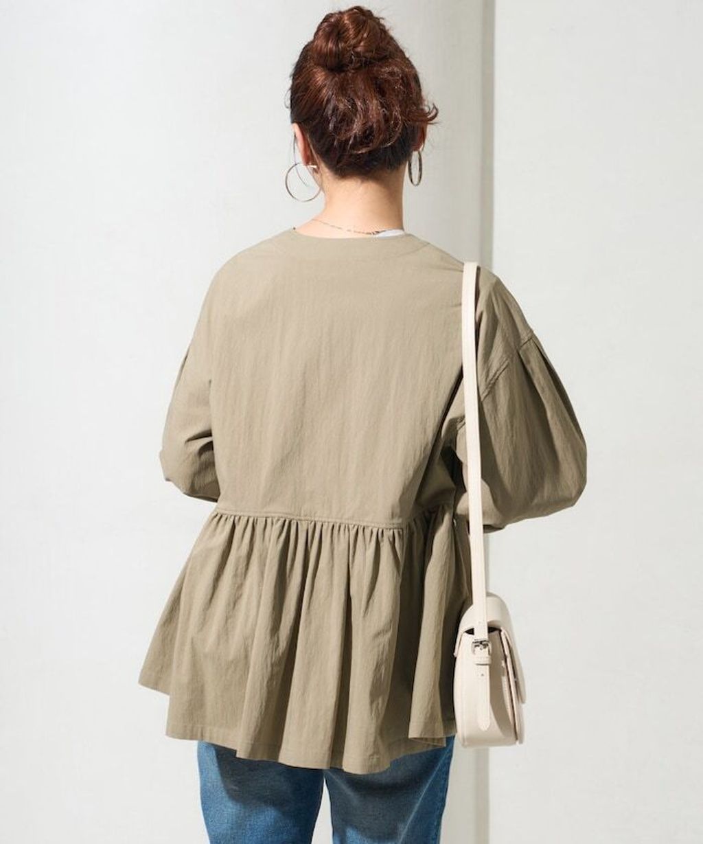 FREAKS STORE 傘擺廓型輕盈修身外套_39