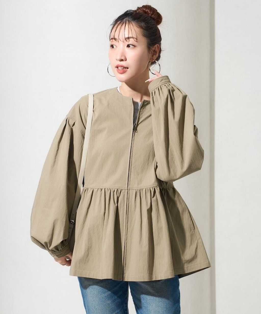 FREAKS STORE 傘擺廓型輕盈修身外套_40