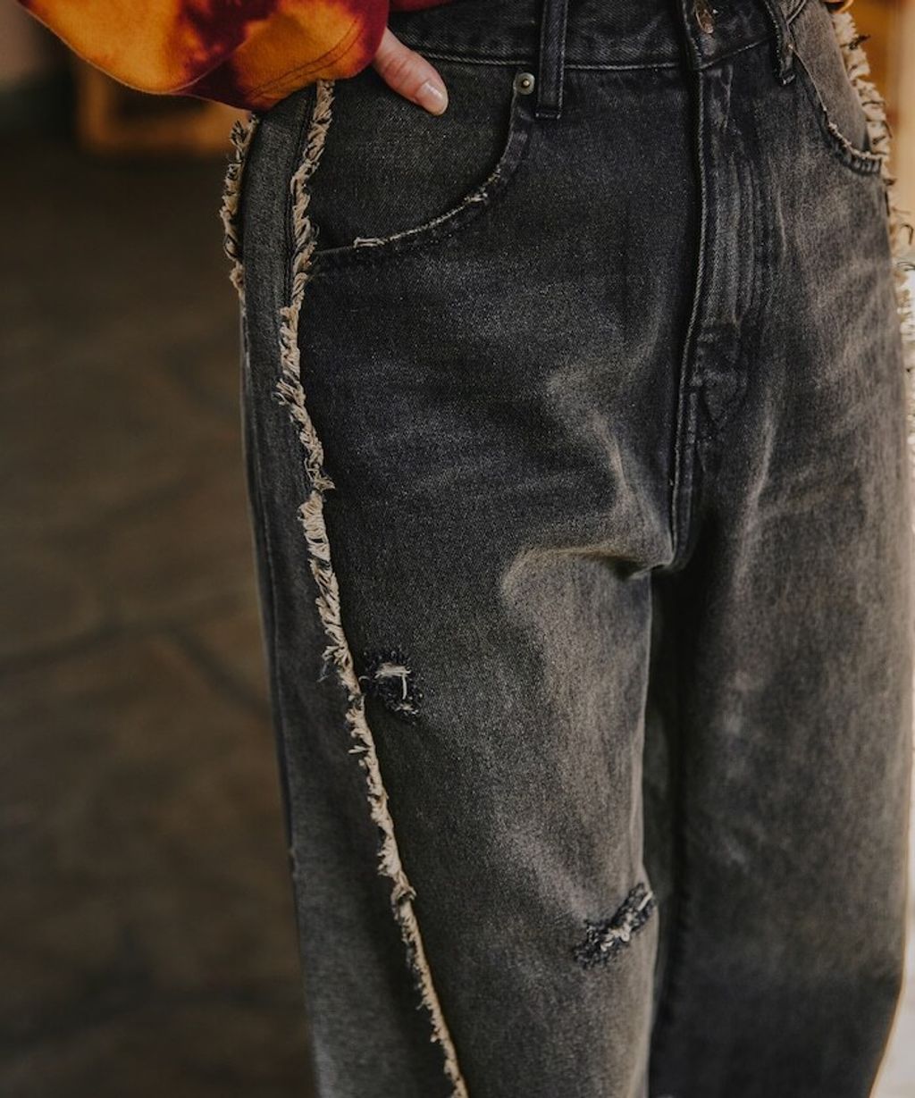 Freada 立體剪裁弧形曲線丹寧寬褲_33