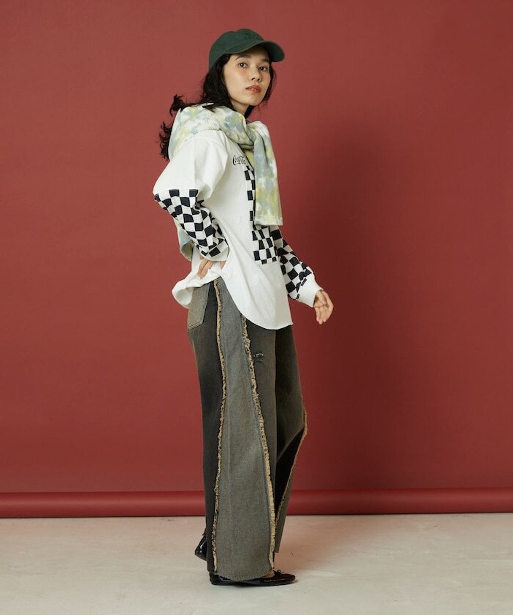 Freada 立體剪裁弧形曲線丹寧寬褲_13