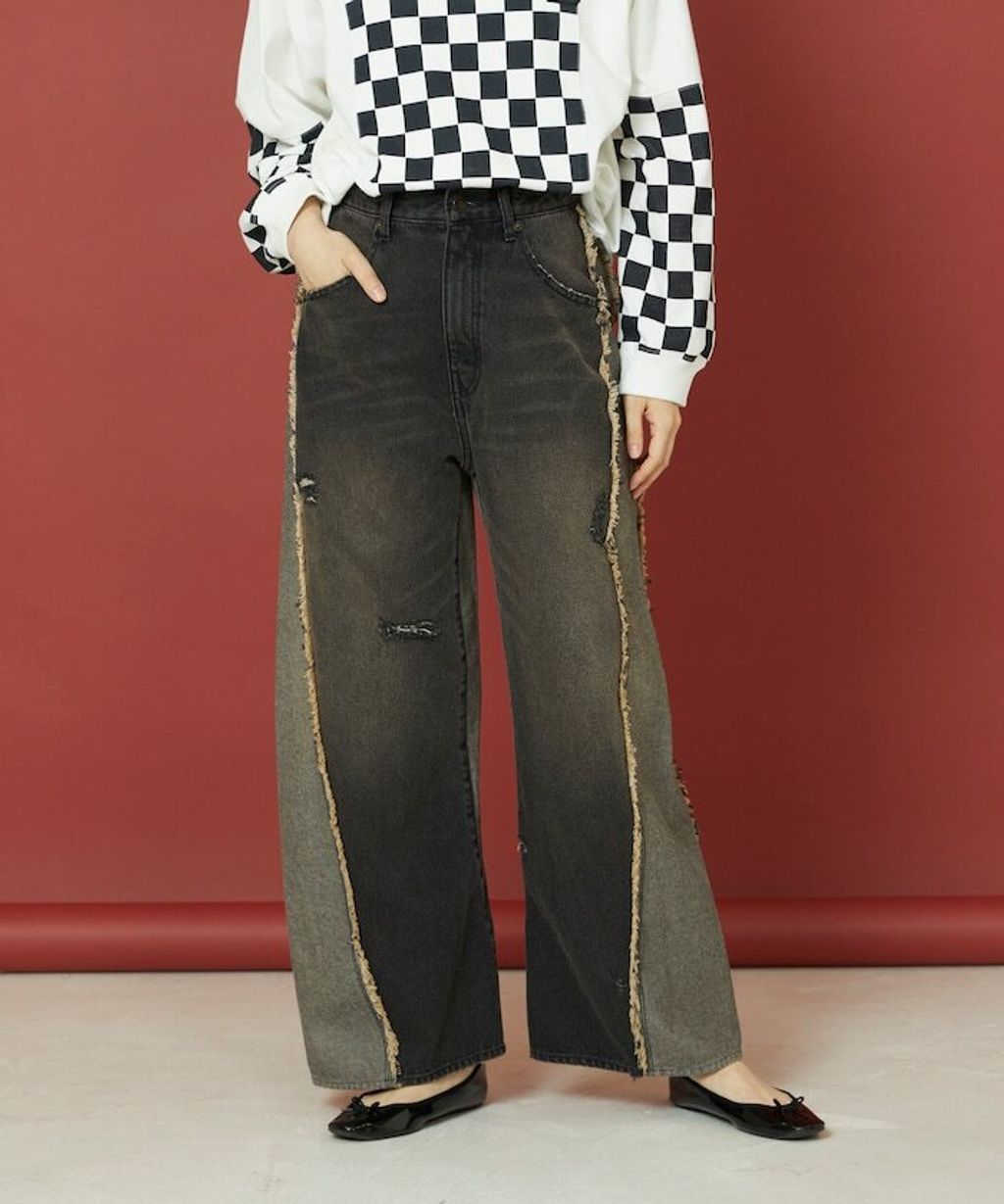 Freada 立體剪裁弧形曲線丹寧寬褲_14