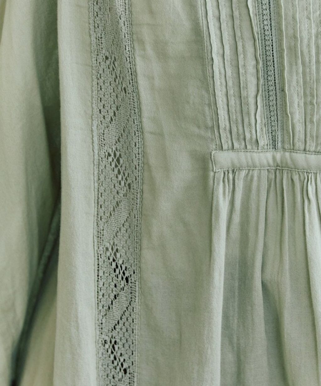 FREAKS STORE 純棉細褶垂感蕾絲襯衫_19