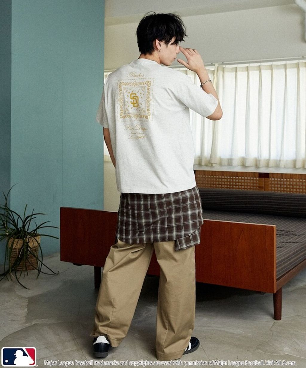 FREAKS STORE x MLB 刺繡logo變形蟲短袖上衣_59