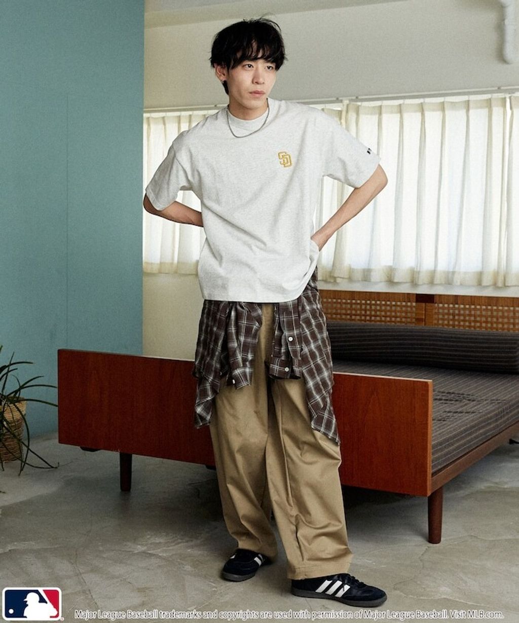 FREAKS STORE x MLB 刺繡logo變形蟲短袖上衣_58