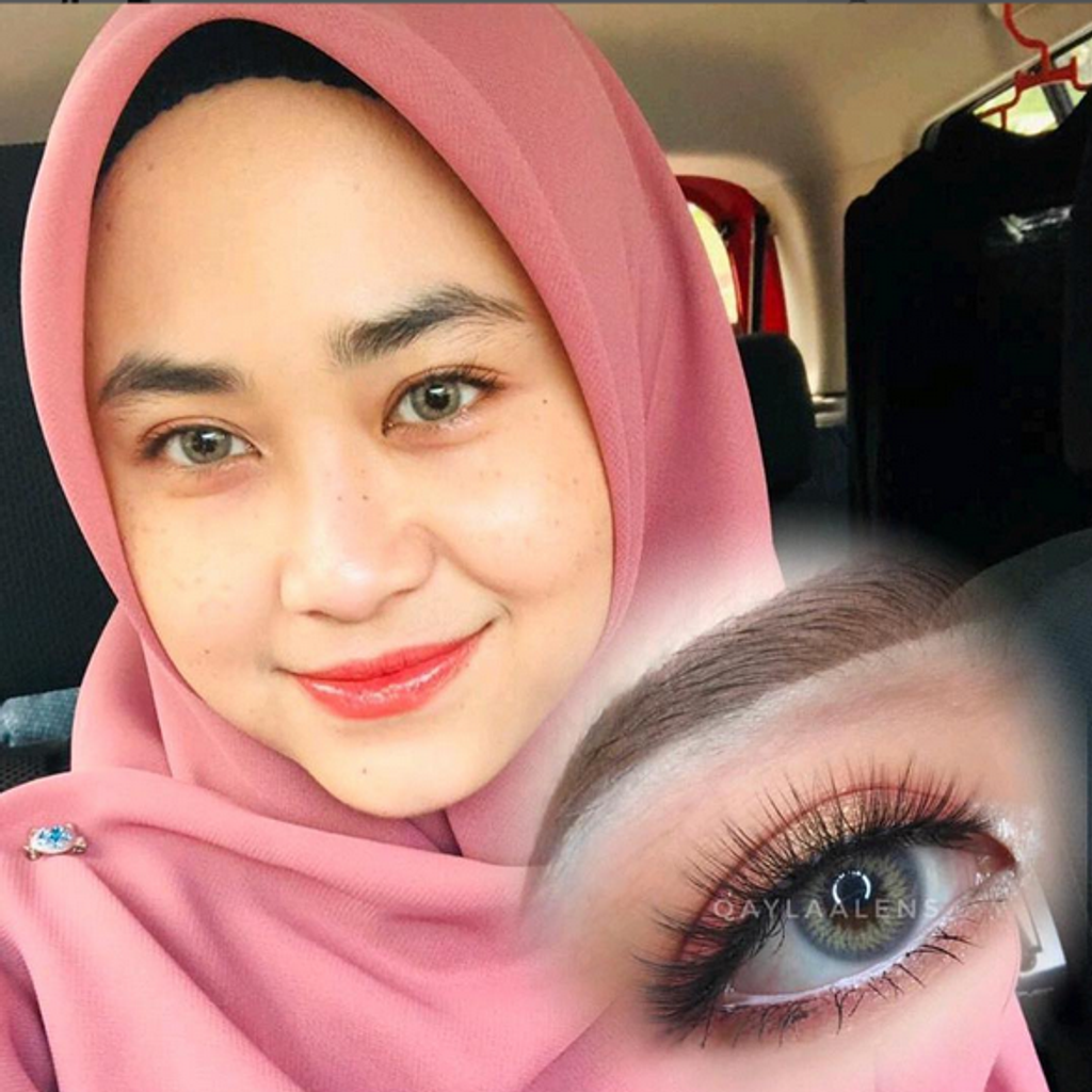 Screenshot 2022-03-30 at 16-39-20 Candylicious & Eyemuse (@qaylaa_lens) is on Instagram.png