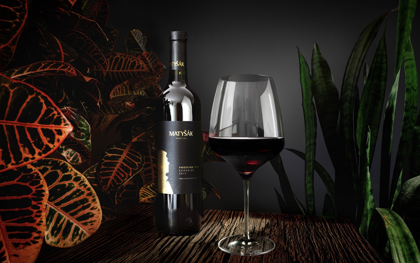 卡梅隆紅葡萄酒1400