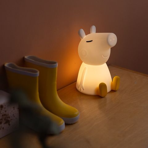 LR_FIRSTLIGHT_PEPPA_01