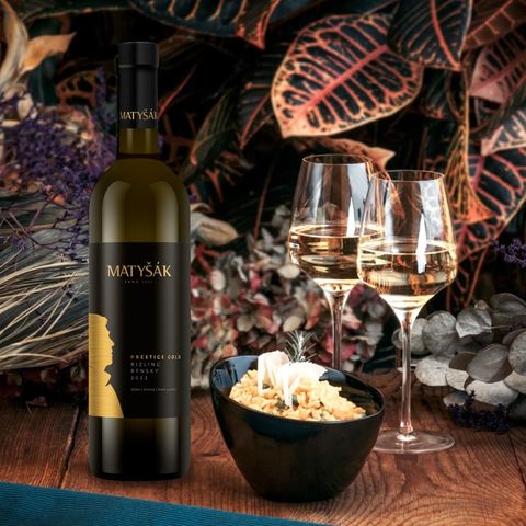 麗絲玲白葡萄酒1500x1500-2