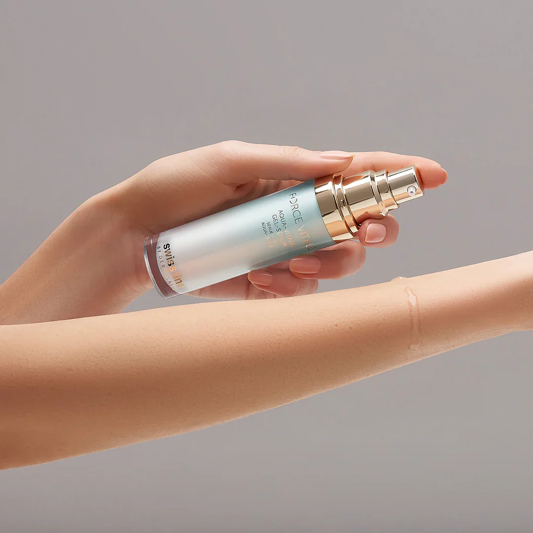 Swissline_Aqua-Vitale_Gel-Serum_Application