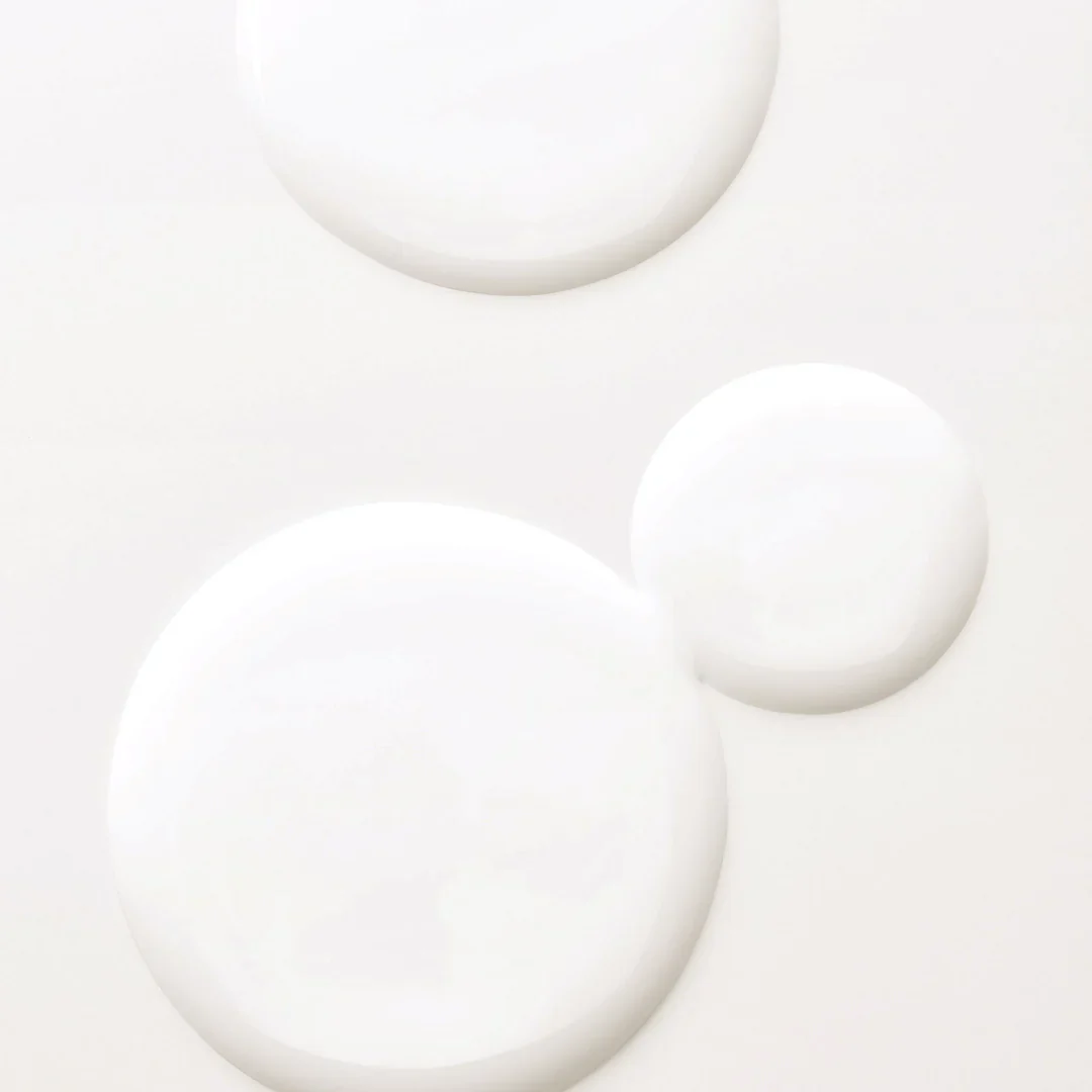 Swissline_Aqua-Vitale_Serum24_Product_Texture