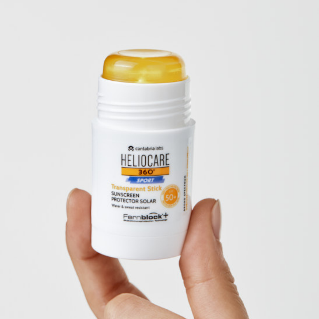 heliocare-360-sport-transparent-stick-spf50+-25g-closeup-without-lid (2)