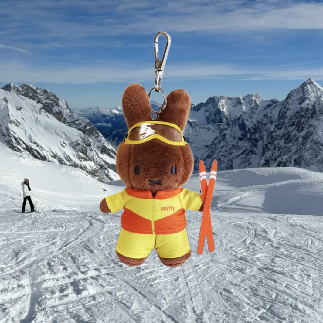 A8DE4B77-6F69-4A50-93D4-3A827AFF3444