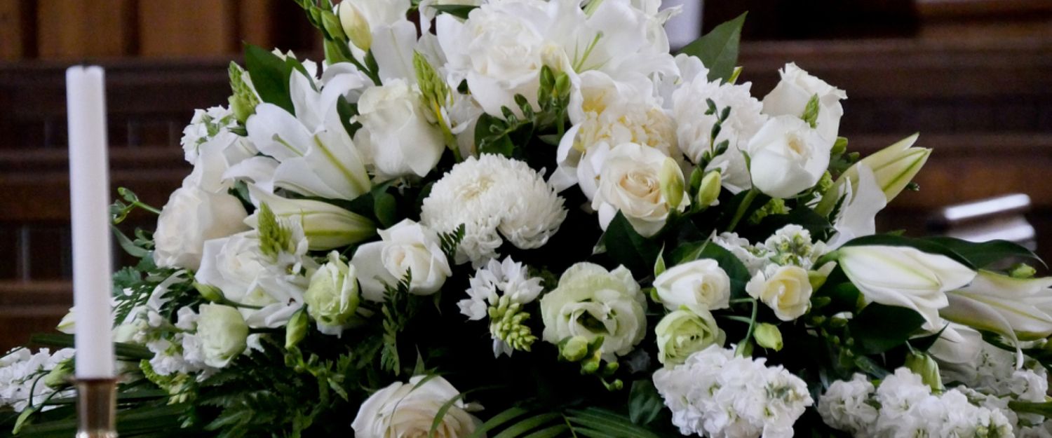 Lulanana Florist | Pay your last respects with a wreath stand