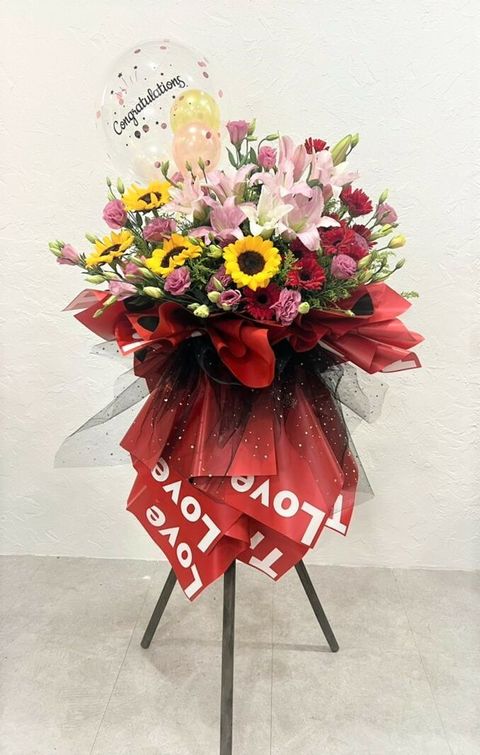 400 Opening 2022-05-11 at 9.29.05 PM.jpeg