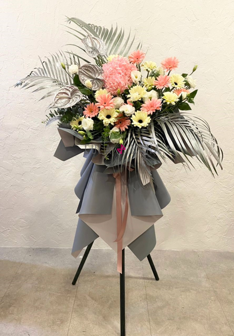 300 2022-05-19 at 10.55.11 PM w.png