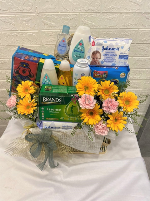 WhatsApp Image 2022-08-15 at 1.49.21 PM w.png