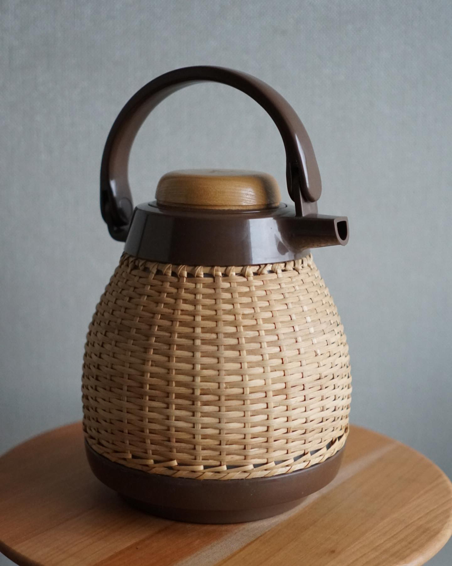 日本手工藤編水壺｜象印Zojirushi 昭和時代– wakuwaku-flower