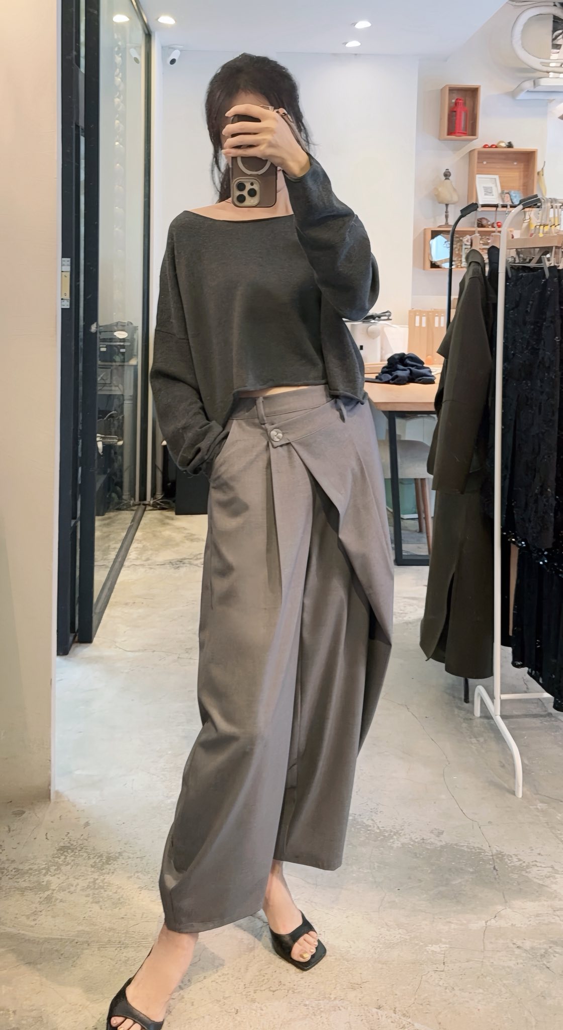 619106871_909743298256985_5582936129706530652_n