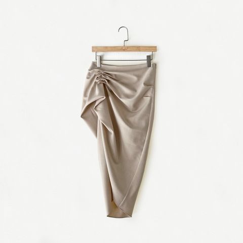 04AB1-09 花苞裙 正面