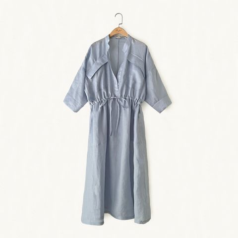 04AT1-09 立領半開襟綁帶洋裝