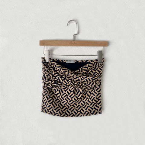 胸口抽皺小背心-藍卡其幾何印花正面