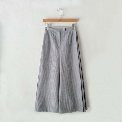 f56b5853-0fd0-449b-93b7-8293da2a1067