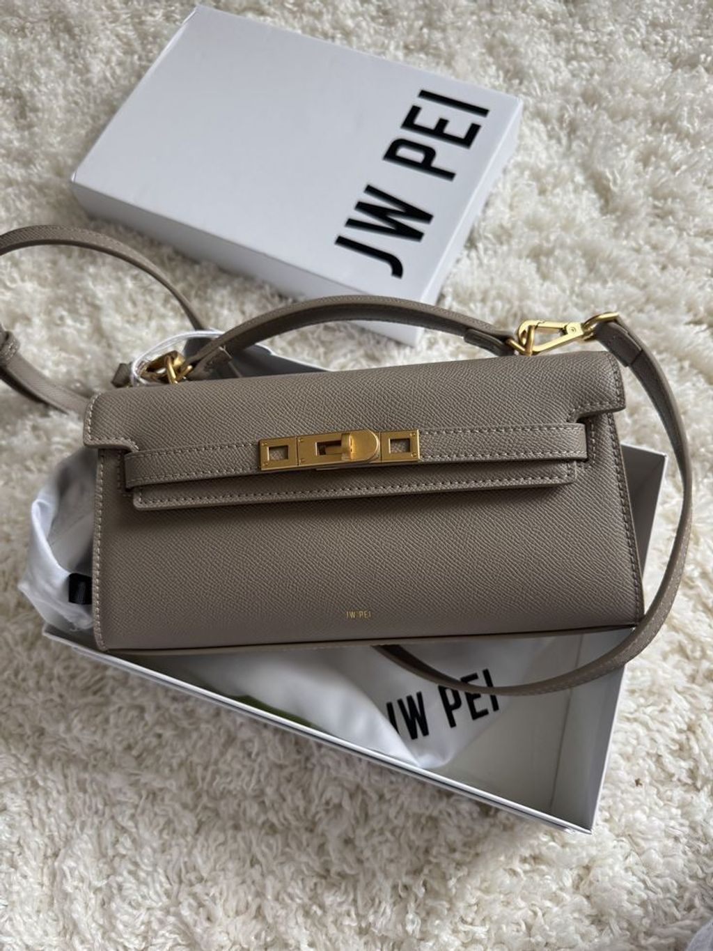 JW PEI bag