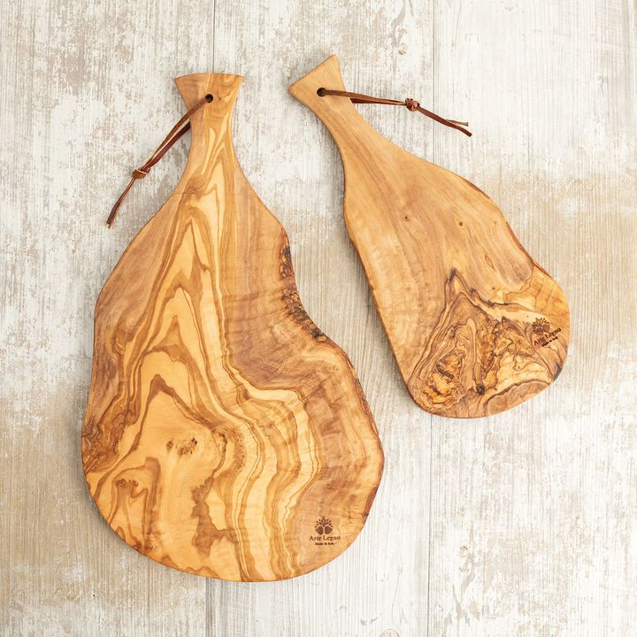 SETPLCTX-set-2-taglieri-in-legno-di-ulivo2