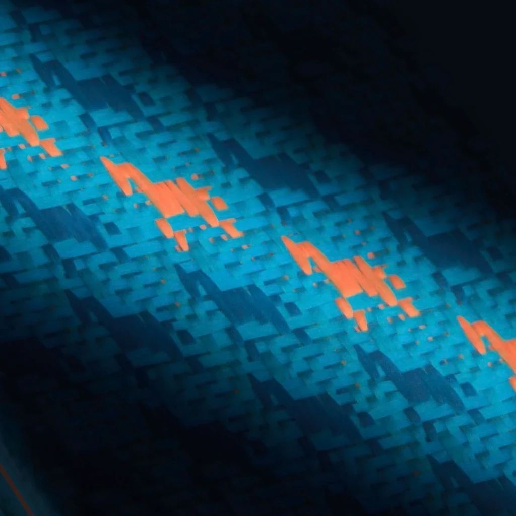 iPhone17-Pro-horse-blue_a9a886ea-fa8b-4987-95f2-fd7b016199aa_1024x1024