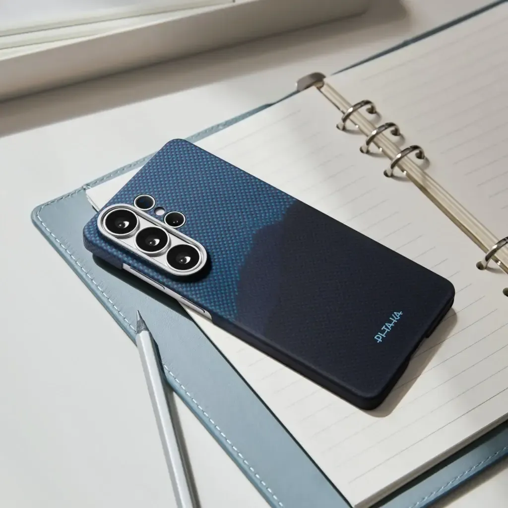 S26Ultra-overthehorizon-edge_eea686b3-dab3-4047-8403-977c042e1e8f_1024x1024