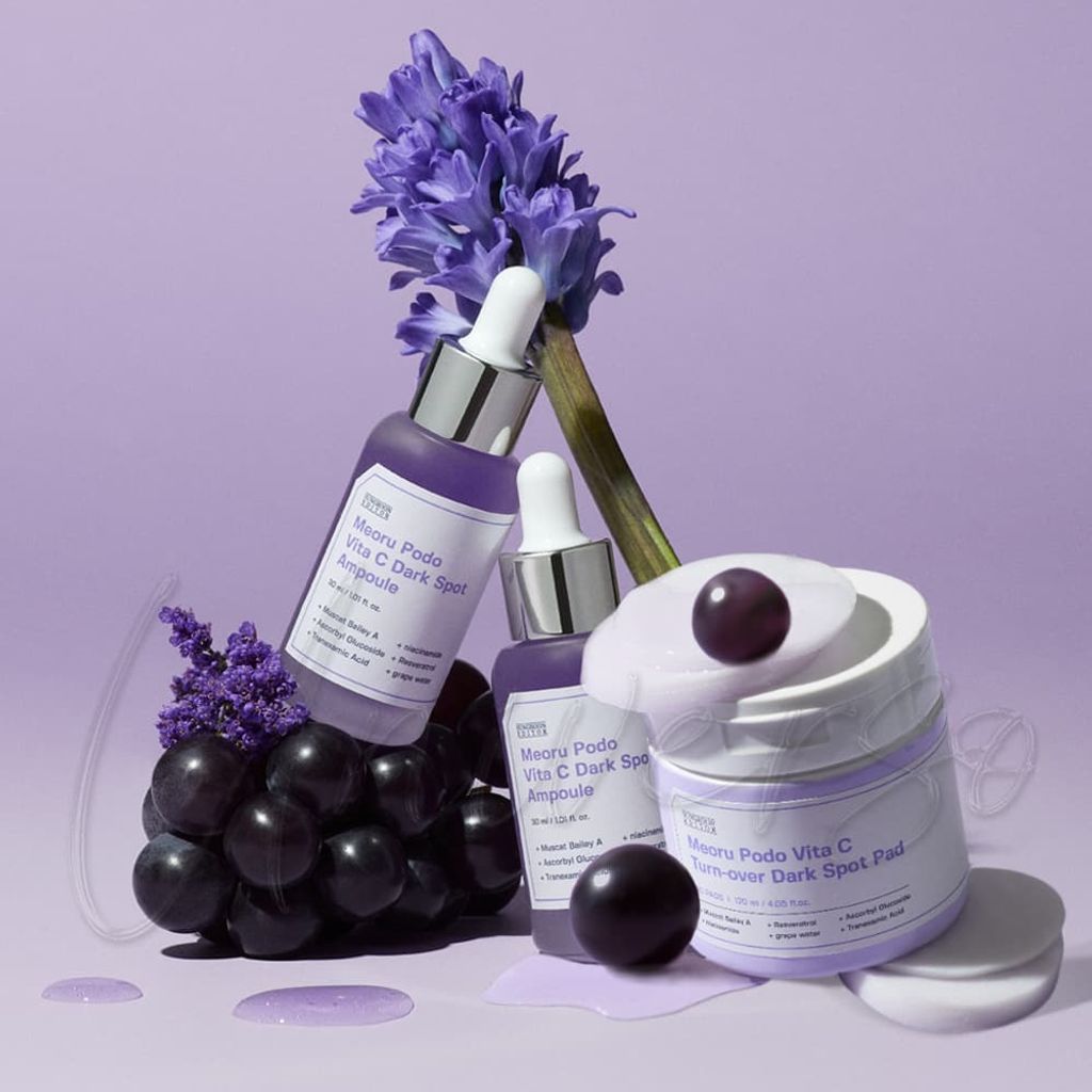0_授權素材universomart宇碩協銷_SUNGBOON EDITOR 山葡萄維他命C美白淡斑白精華棉片Meoru Podo VitaC Dark Spot Ampoule Pad LOGO