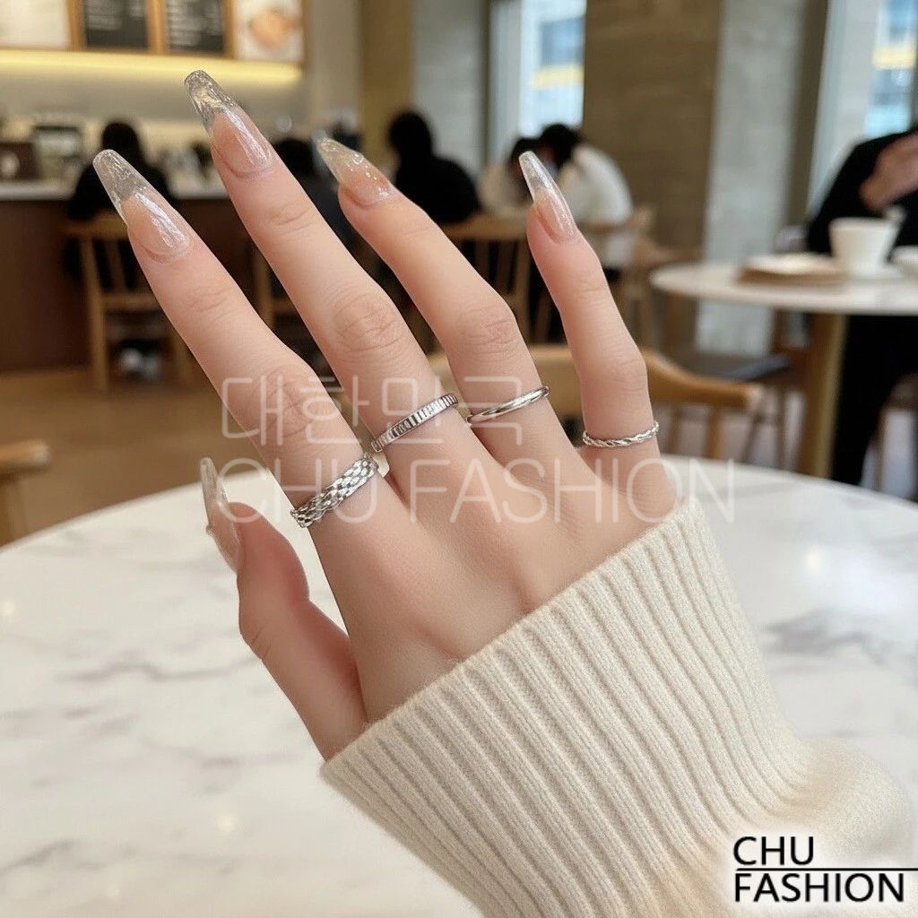 tw-11134211-81zth-mirhk4mh5m2v5d