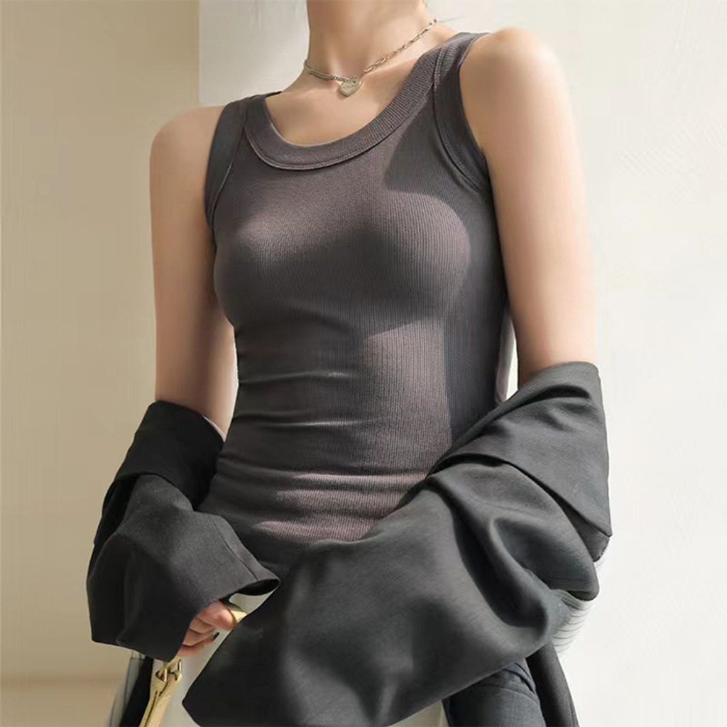 tw-11134207-7qul7-lhrpd8zlly8g65