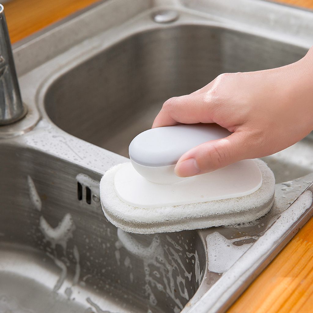 15889573602_1051487683