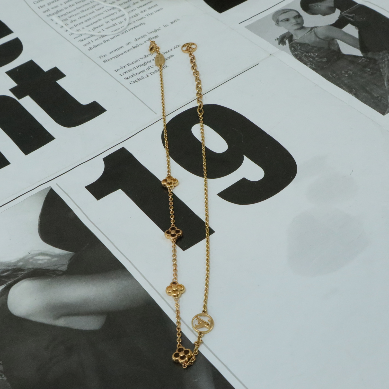 Necklace 11 -  Long Enlogated Necklace (With Pendant)(17-19Nov $298, 之後批發價$328）
