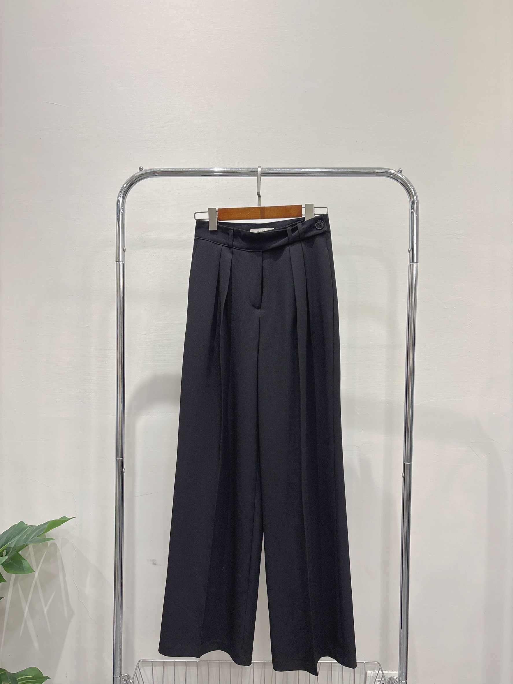 LINE_ALBUM_平拍照_250502_26