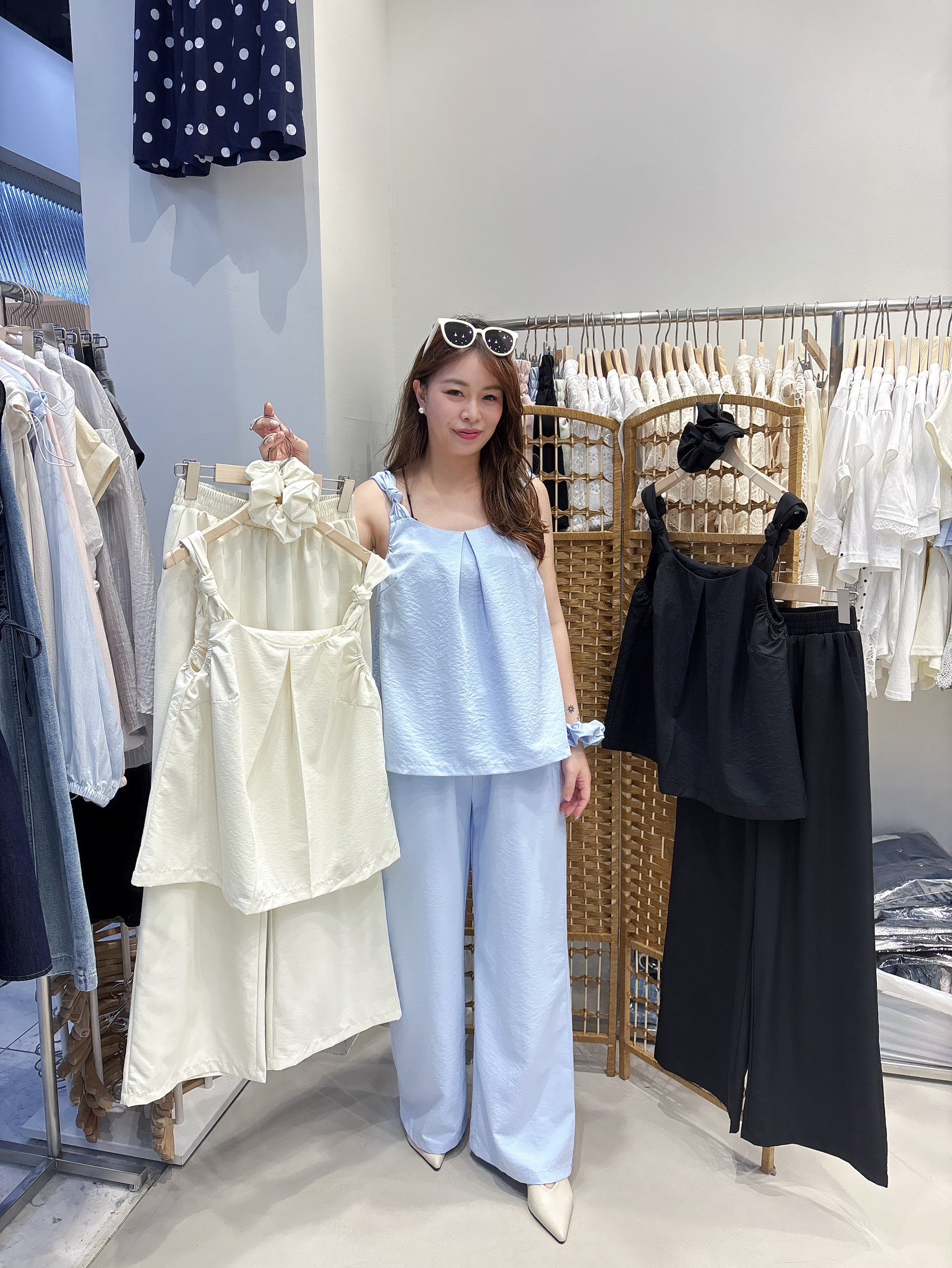 LINE_ALBUM_（一）hotplace_250505_34