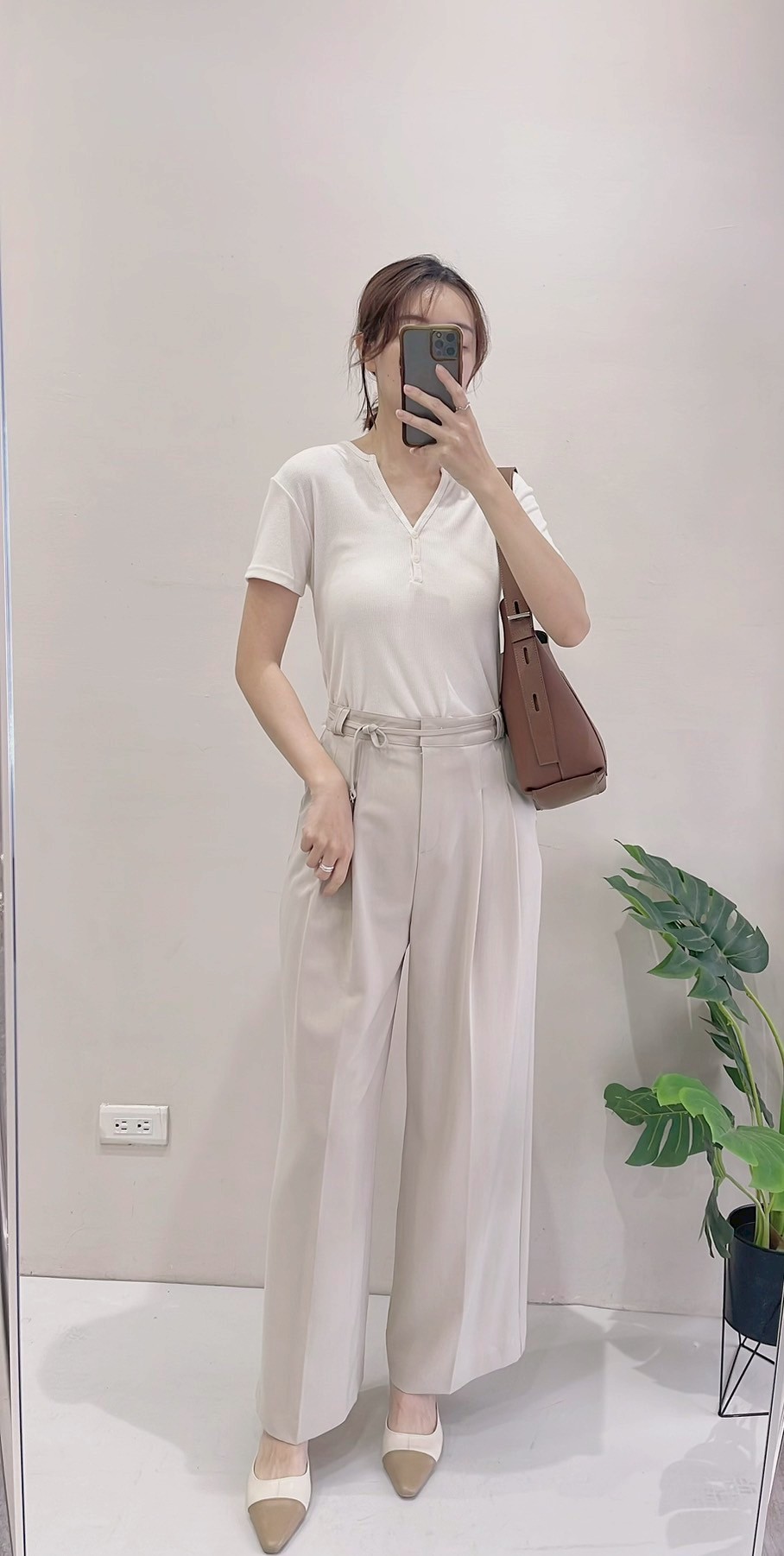 LINE_ALBUM_05回國新款_250520_146