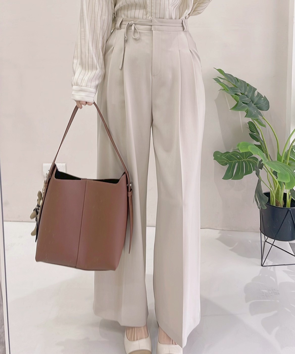 LINE_ALBUM_05回國新款_250520_147