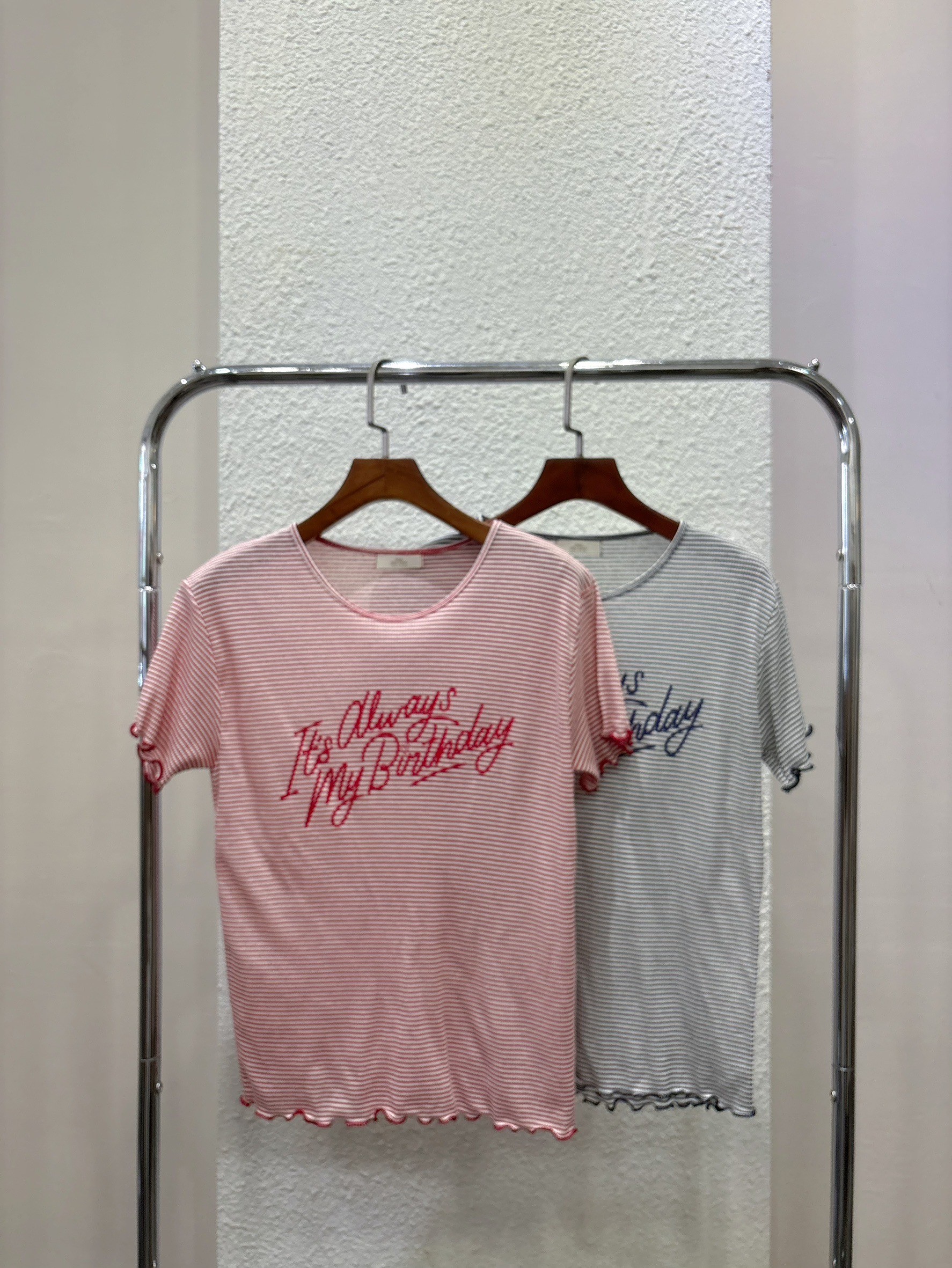 LINE_ALBUM_平拍照_250619_268