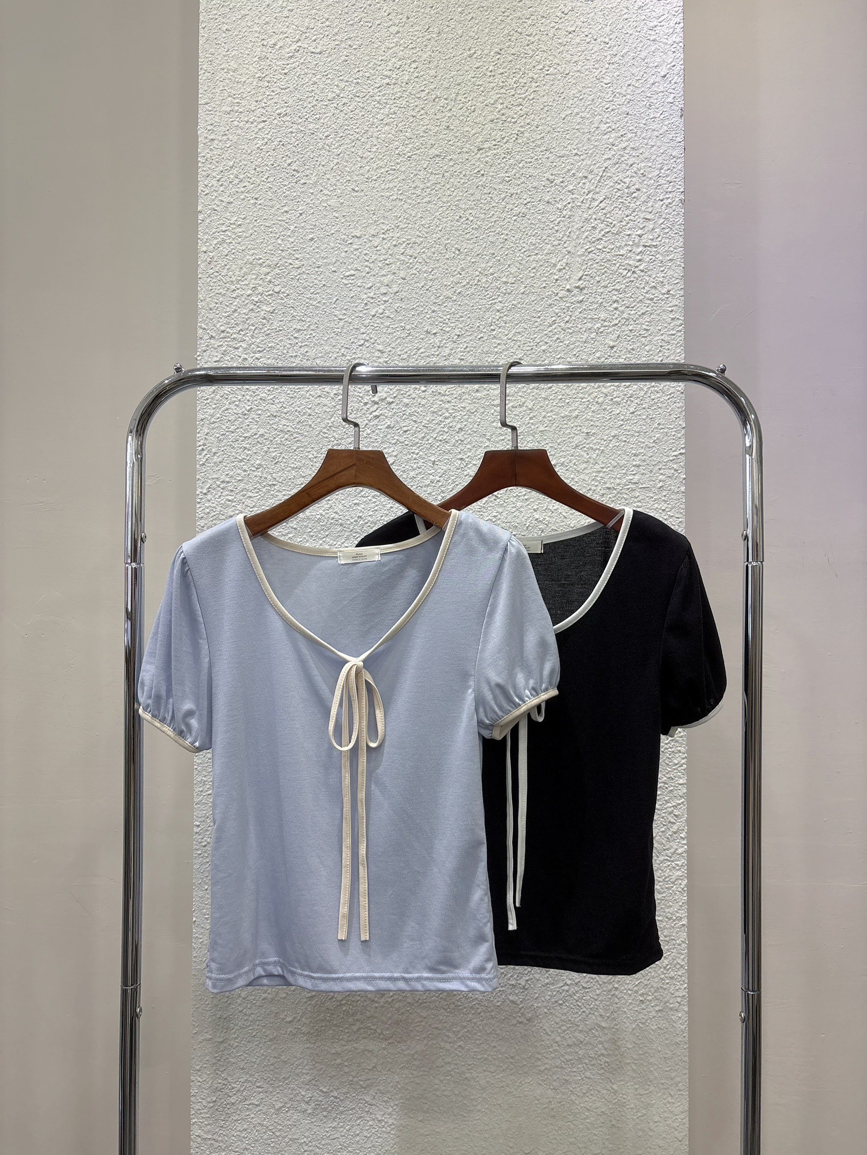 LINE_ALBUM_平拍照_250619_267