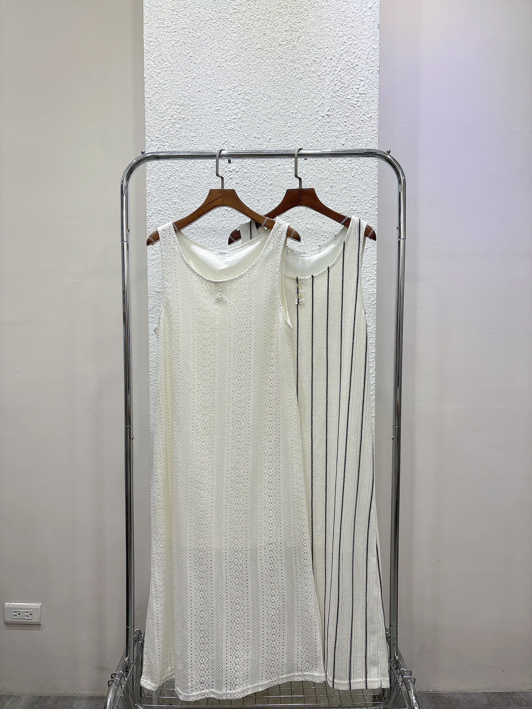 LINE_ALBUM_平拍照_250619_295
