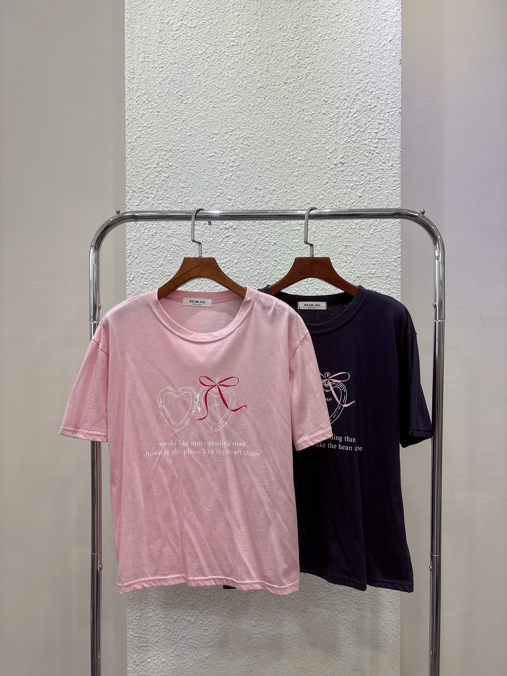LINE_ALBUM_平拍照_250620_270