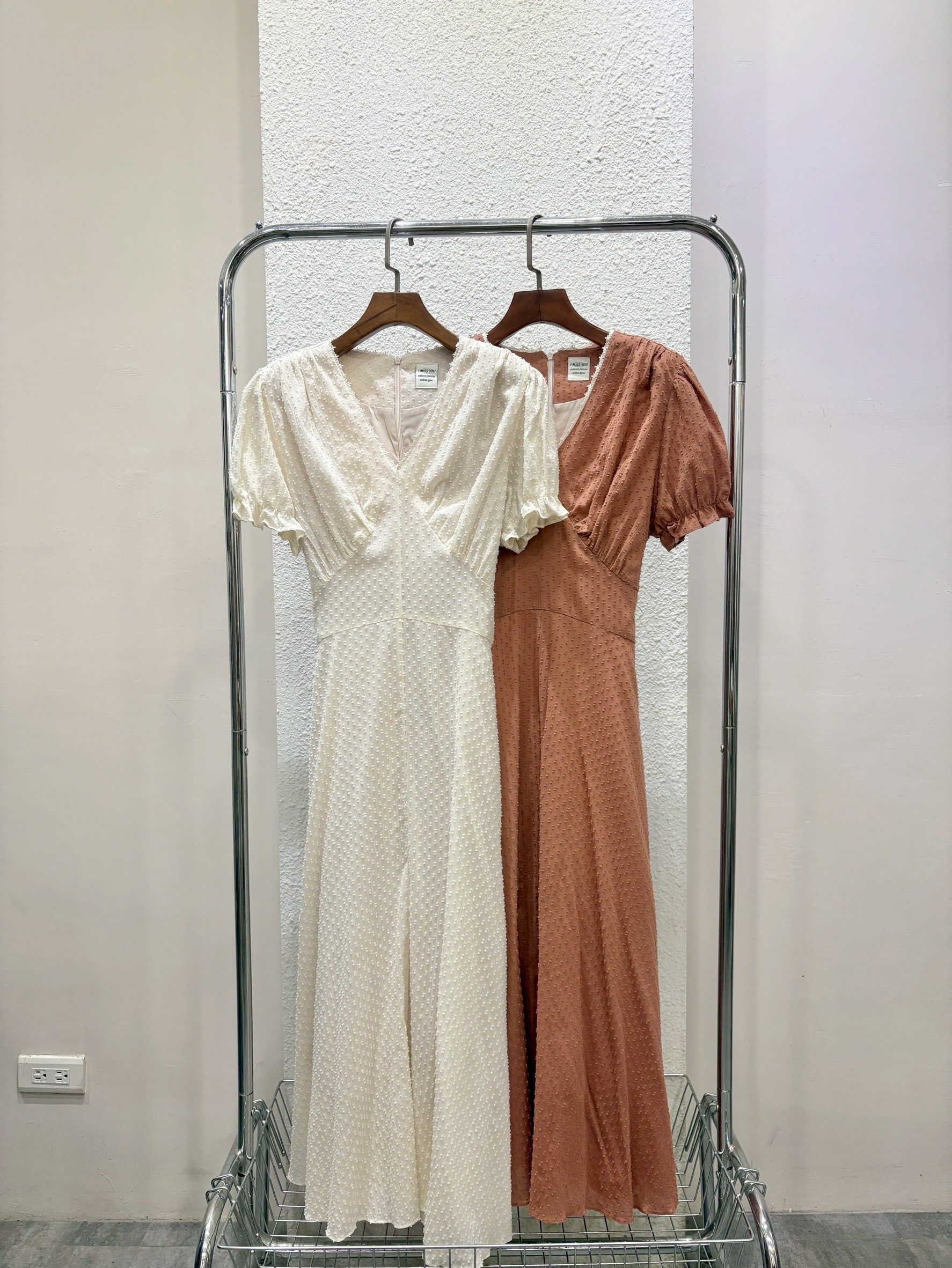 LINE_ALBUM_平拍照_250620_298