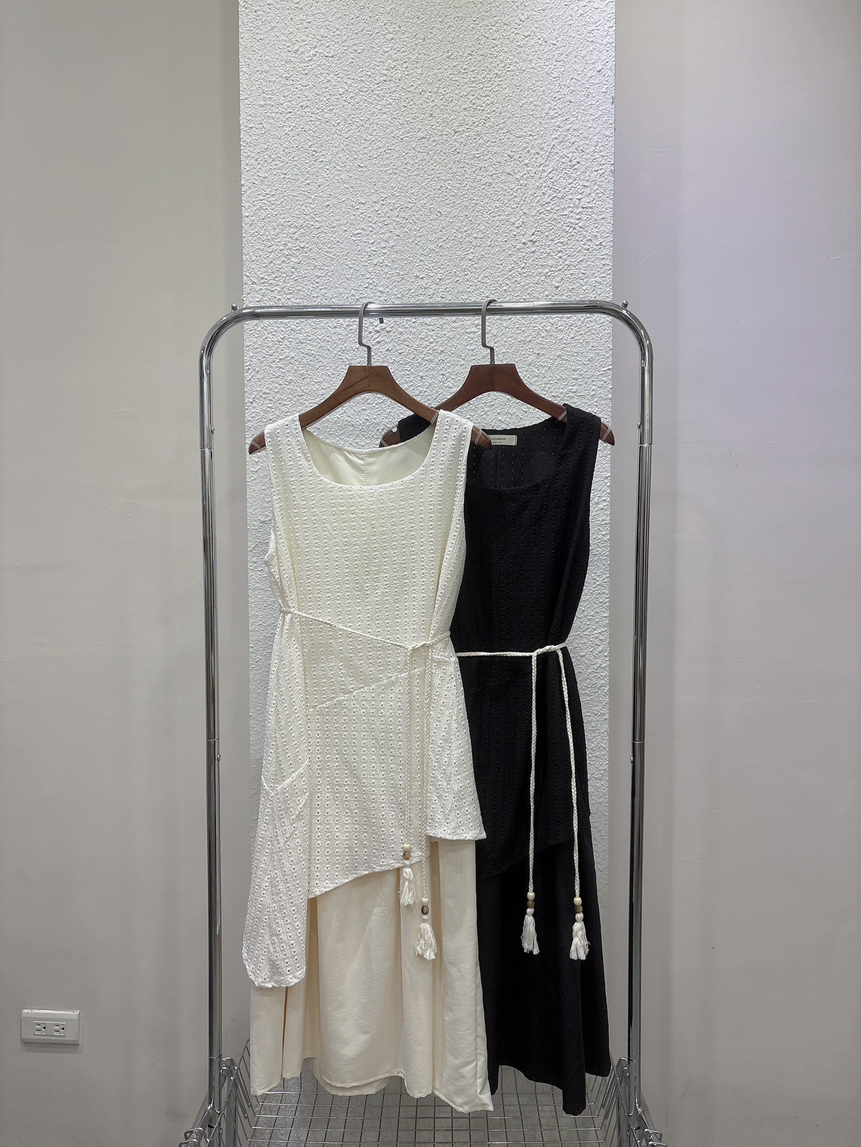 LINE_ALBUM_平拍照_250620_274