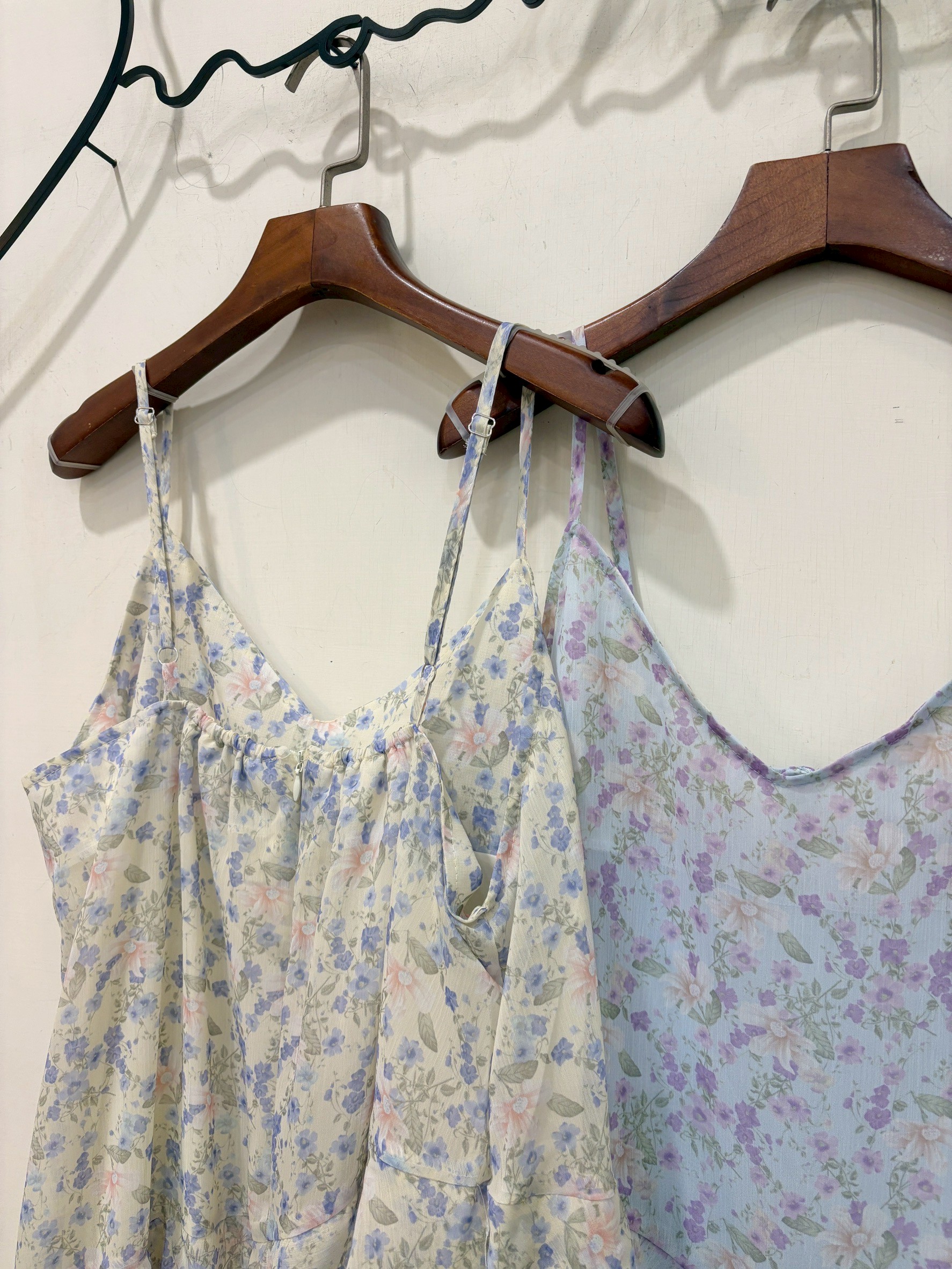 LINE_ALBUM_平拍照_250620_285