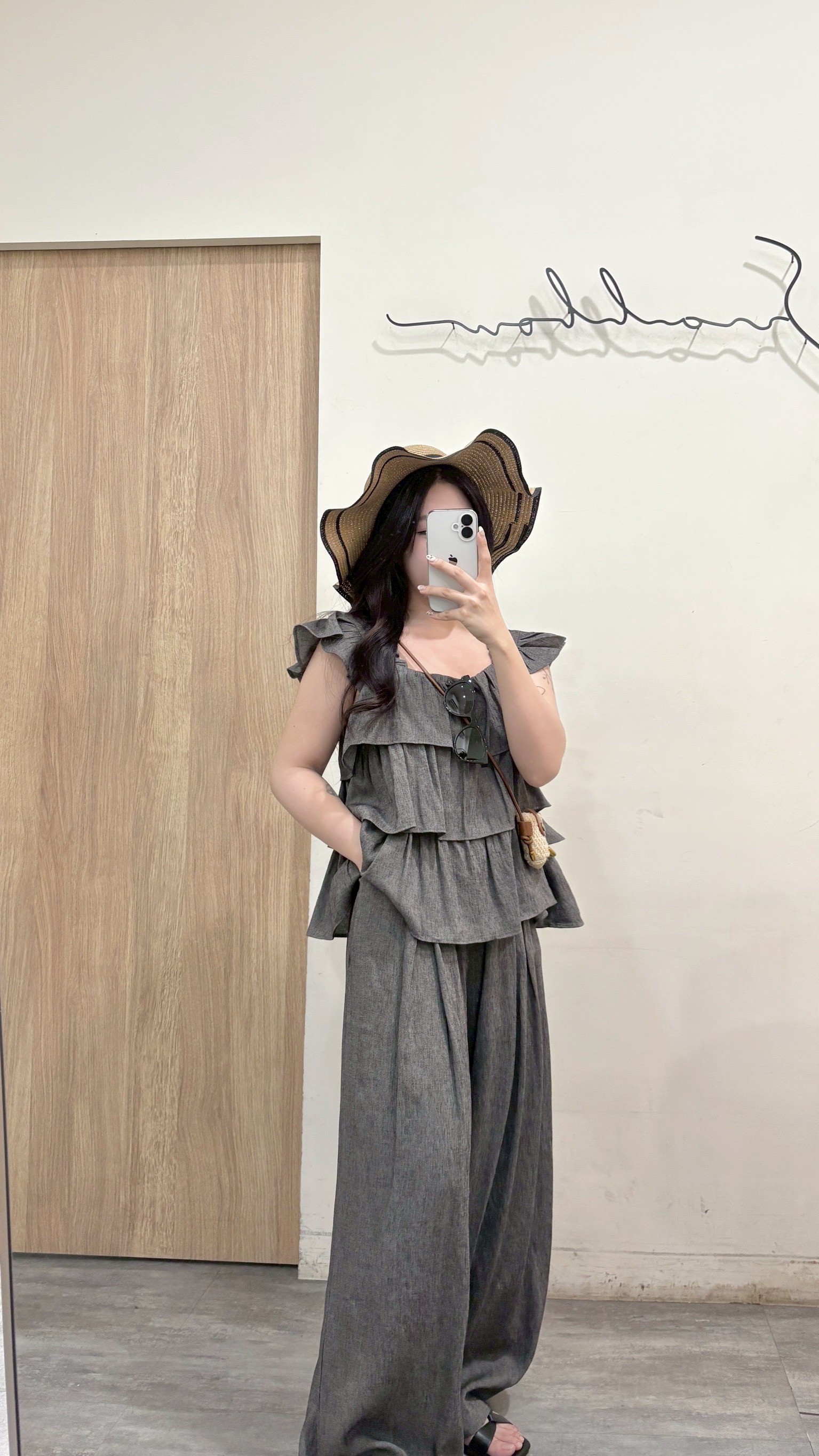 LINE_ALBUM_74（店直播）_250711_16