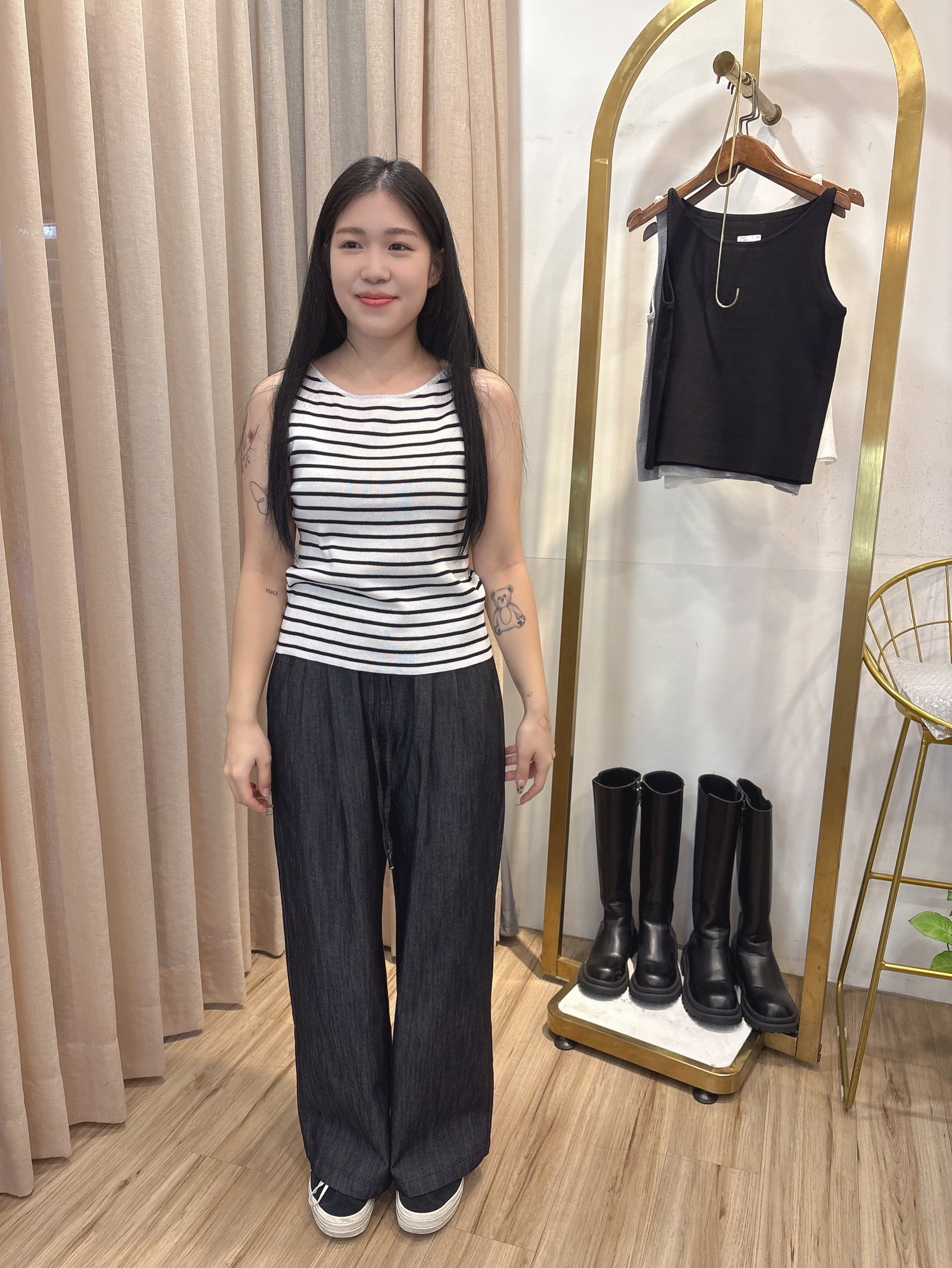 LINE_ALBUM_plus_250924_30