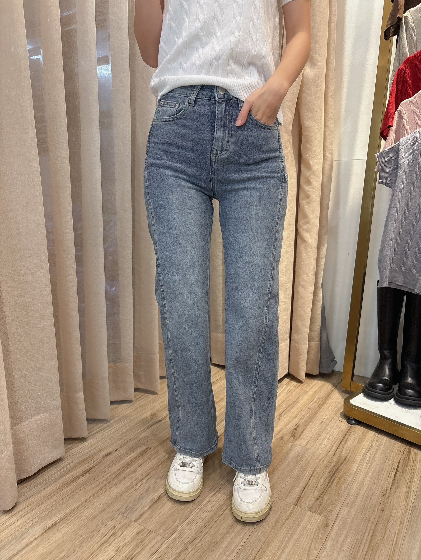 LINE_ALBUM_plus_250924_39