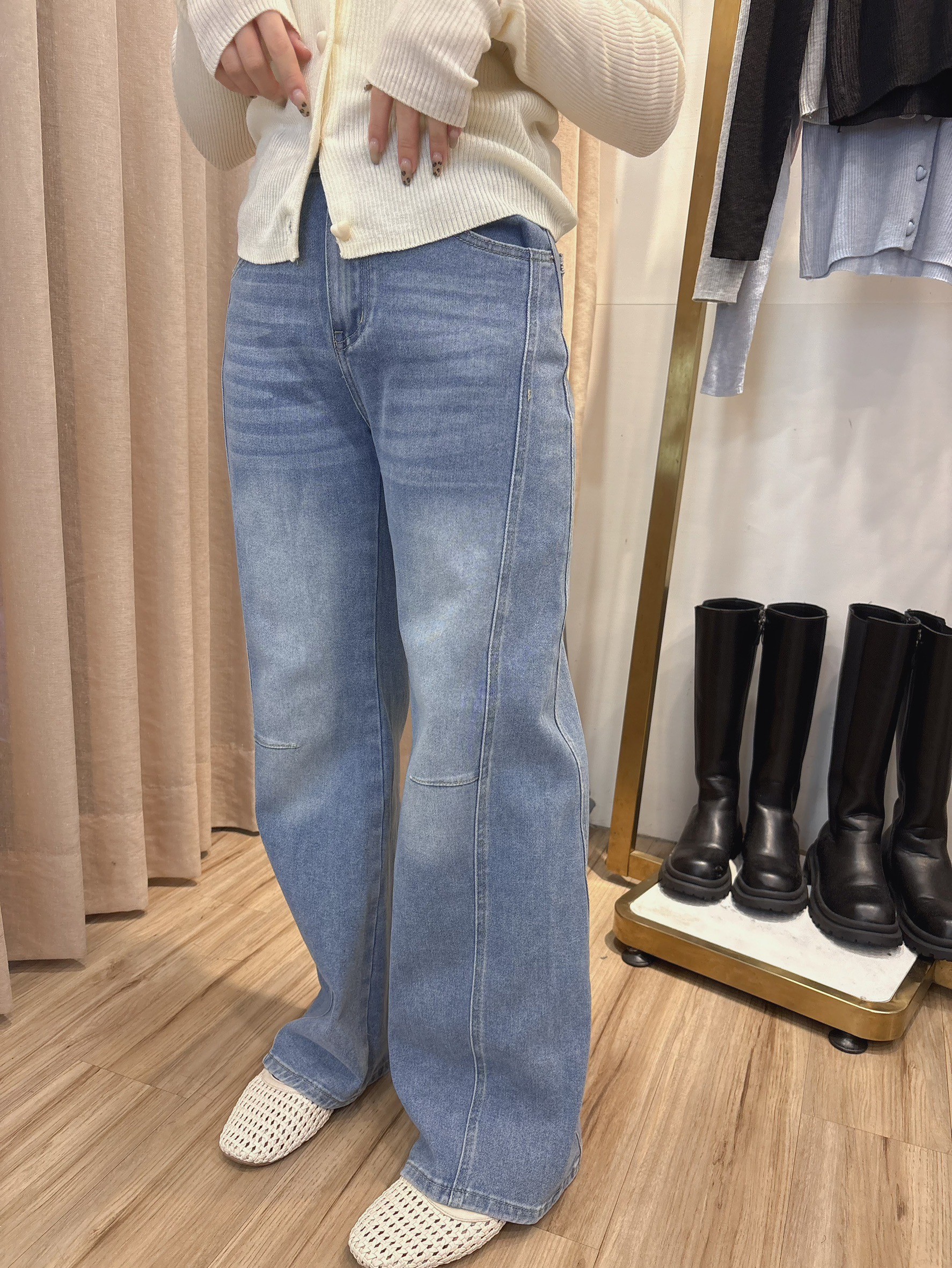 LINE_ALBUM_plus_250924_35